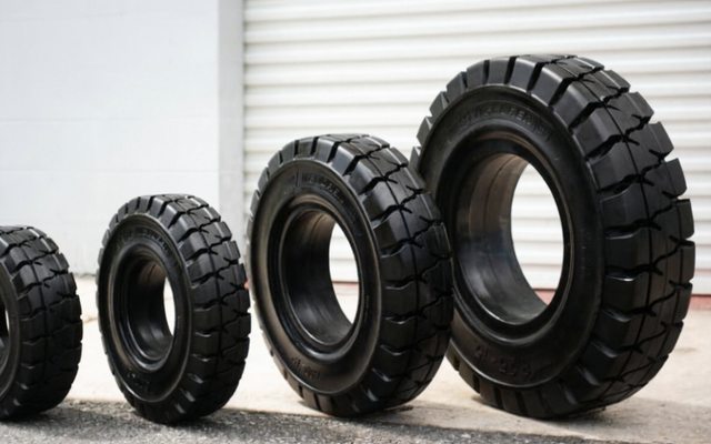 Industrial forklift tyres