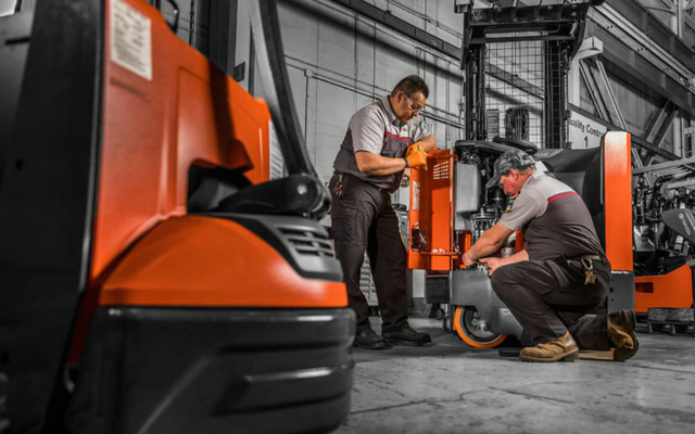 Forklift Service & Repair